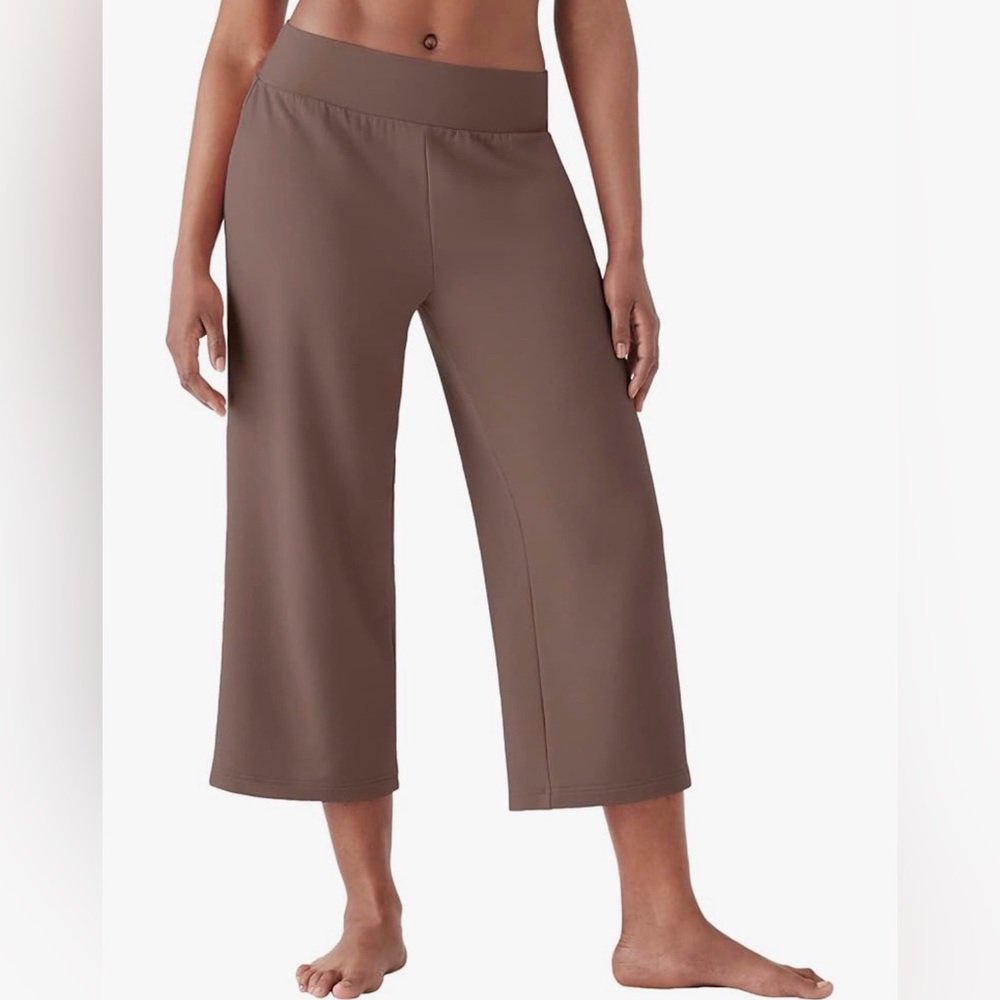True & Co. Women's Any Wear Pants‎ Cropped Wide Leg Pant Mushroom Brown Small
